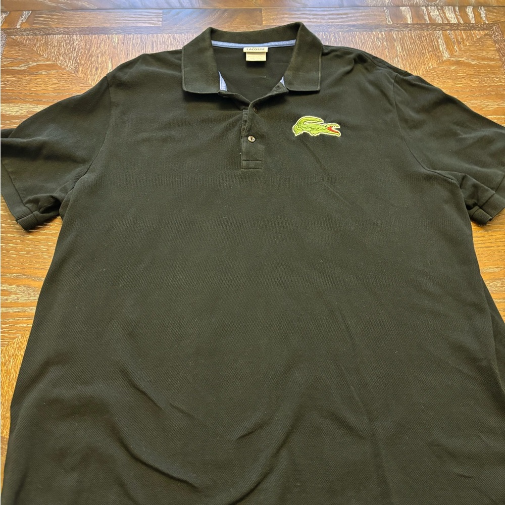 Lacoste Black Polo Short Sleeve with Blue Accents (pre-owned)